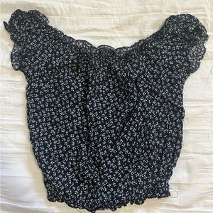 Brandy Melville off the Shoulder Short Sleeve Top